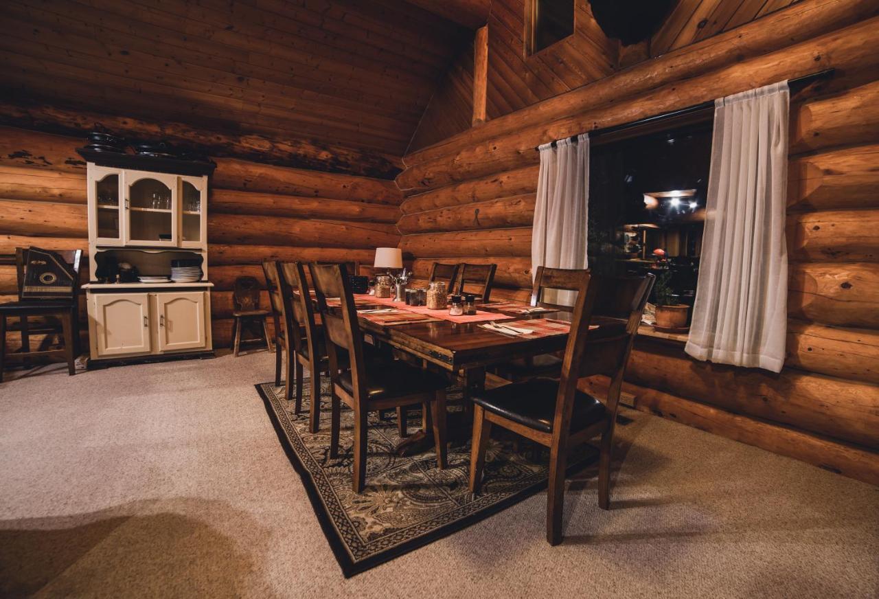Mount Logan Ecolodge Хейнс-Джанкшен Экстерьер фото